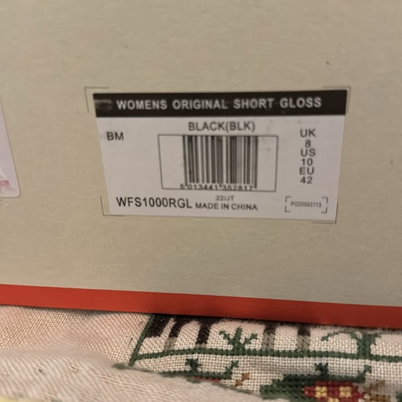 NIB HUNTER women’s original short gloss black rain boots size 10 - Picture 4 of 6